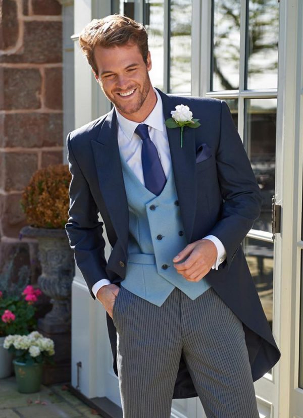 Forton Tailcoat, design classic with a modern edge, timeless, lightweight, tailored fit.